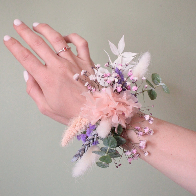Lilac skies- Armband mit Trockenblumen