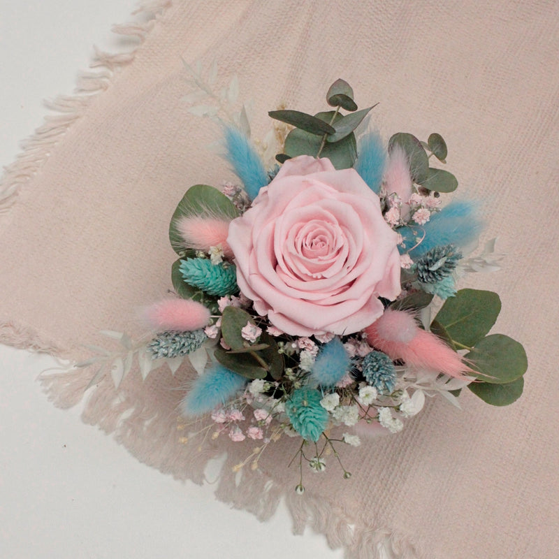 Blumentasse -Blumengesteck mint & pink